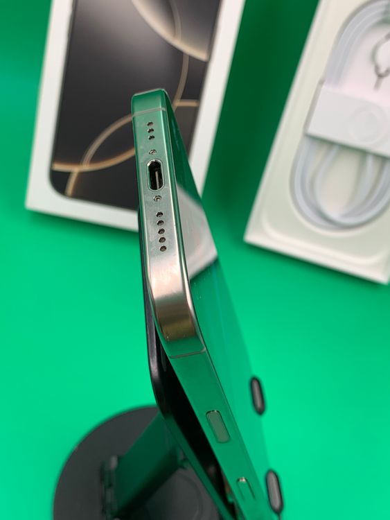 ������ iPhone 16 Pro 256GB SIM�ե꡼ ��������77% au ��