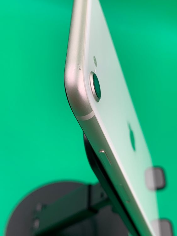 ����� iPhone SE ��3���� 128GB �������饤�� SIM�ե꡼