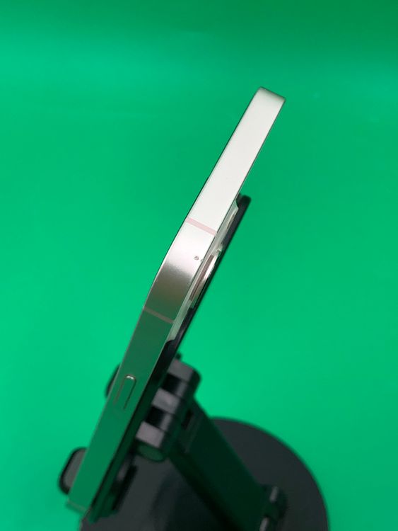 ���ѥͥ롦�Хåƥ꡼���� iPhone 13 128GB �ԥ� SIM�ե꡼