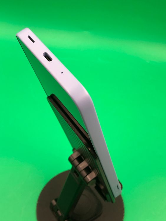 ������Ʊ�� AQUOS wish5 128GB �ѡ��ץ� SIM�ե꡼ SoftBank ��