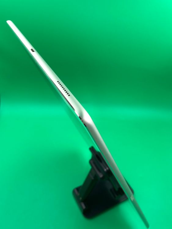 ������ iPad Pro 12.9����� ��2���� Wi-Fi+Cellular 64GB