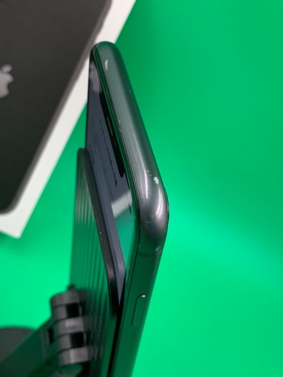 ���Хåƥ꡼���� iPhone 11 128GB �֥�å� ��������100%