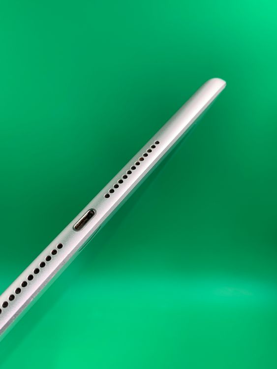 ������ iPad ��5���� Wi-Fi+Cellular 128GB ����С� SoftBank ��