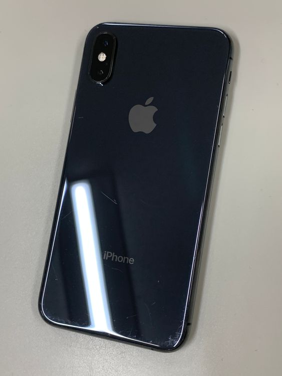 ���վ��ѥͥ뿷�� iPhone XS 64GB ���ڡ������쥤 ��������86%