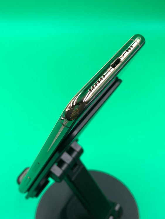 �����ʡ� ������ iPhone XS 64GB SIM�ե꡼ ��������100% au ��