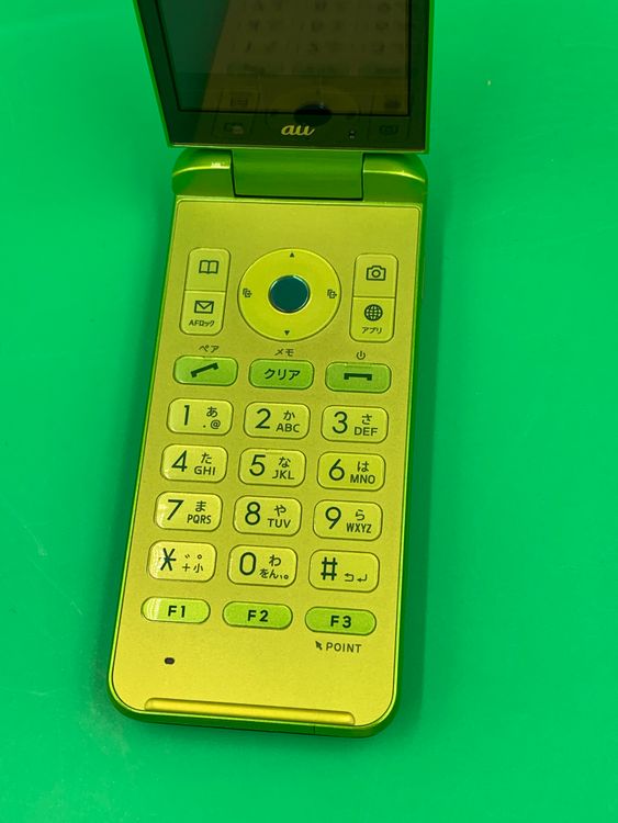 ������ GRATINA 4G KYF31 4GB ���꡼�� SIM�ե꡼ KDDI ��