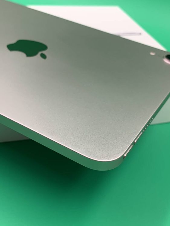 ���� iPad mini ��6���� Wi-Fi 64GB �ԥ� ��������82%
