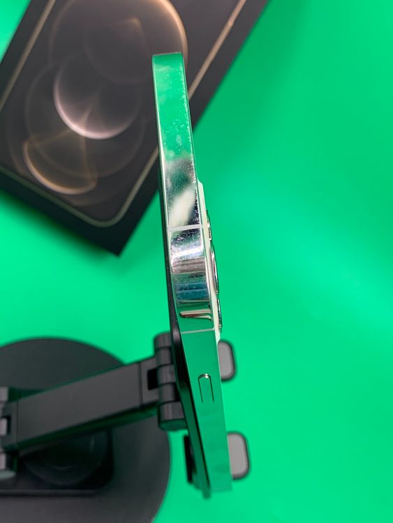 ���ѥͥ롦�Хåƥ꡼���� iPhone 12 Pro 128GB ����С� SoftBank ��