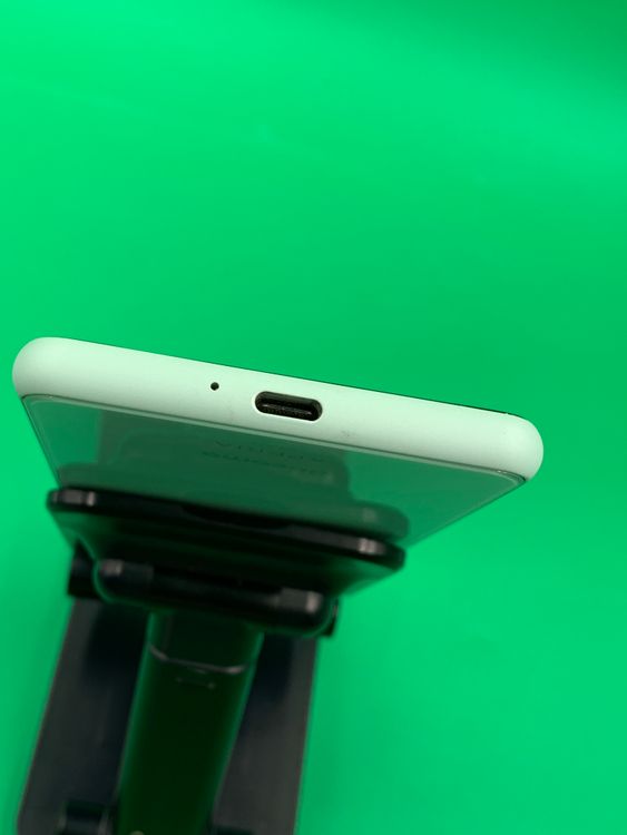 �������� Xperia 10 II 64GB �ߥ�� SIM�ե꡼ docomo ��