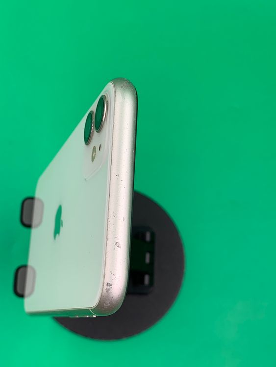 Хåƥ꡼ iPhone 11 64GB ۥ磻 SoftBank 