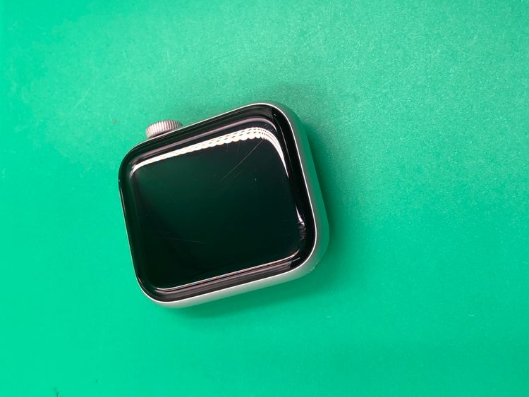 ����� Apple Watch SE ��2���� 40mm GPS��ǥ� 32GB ��������100%