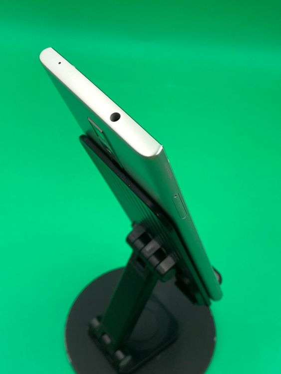 ���������� URBANO V04 64GB SIM�ե꡼ ���������ɹ�  au �� H2