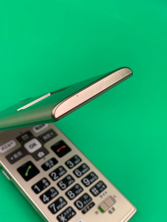 �����礤���� ���󤿤󥱡����� KYF36 8GB ������� SIM�ե꡼