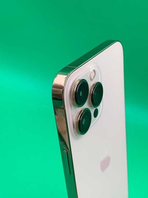 ���Хåƥ꡼���� iPhone 13 Pro Max 128GB ��������100% docomo ��