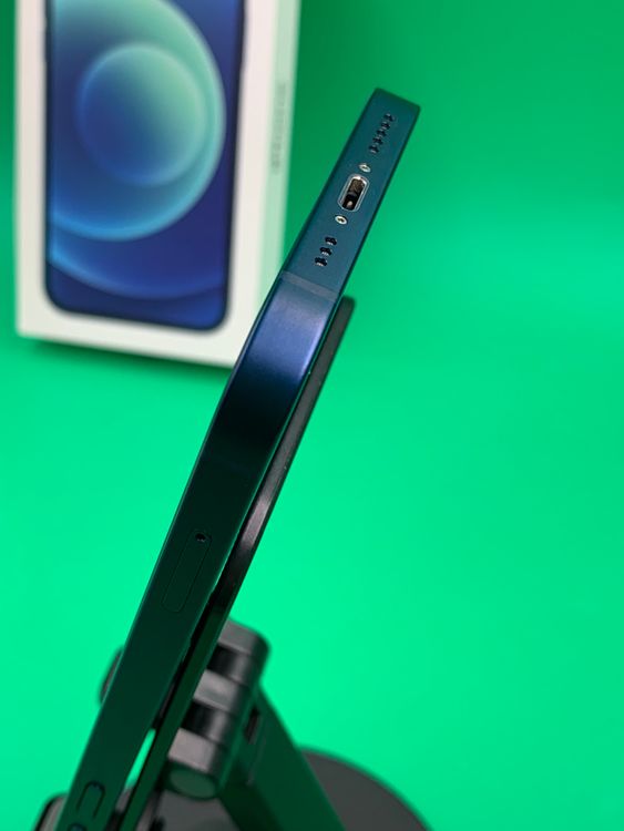 �����礤���� iPhone 12 128GB �֥롼 SIM�ե꡼ ��������100% KDDI ��