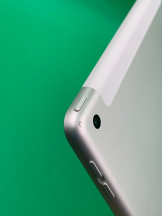 �����礤���� iPad ��9���� Wi-Fi+Cellular 64GB SIM�ե꡼
