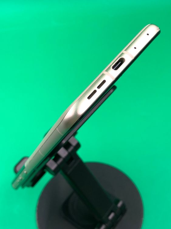 ����� motorola razr 50s 256GB SoftBank �֥����ݾ� ��