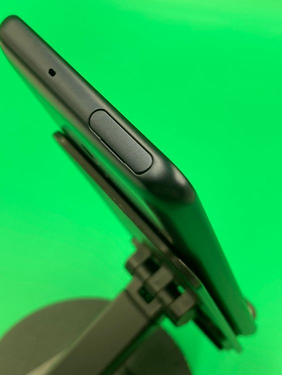  arrows Be4 Plus 64GB ֥å SIMե꡼ docomo 