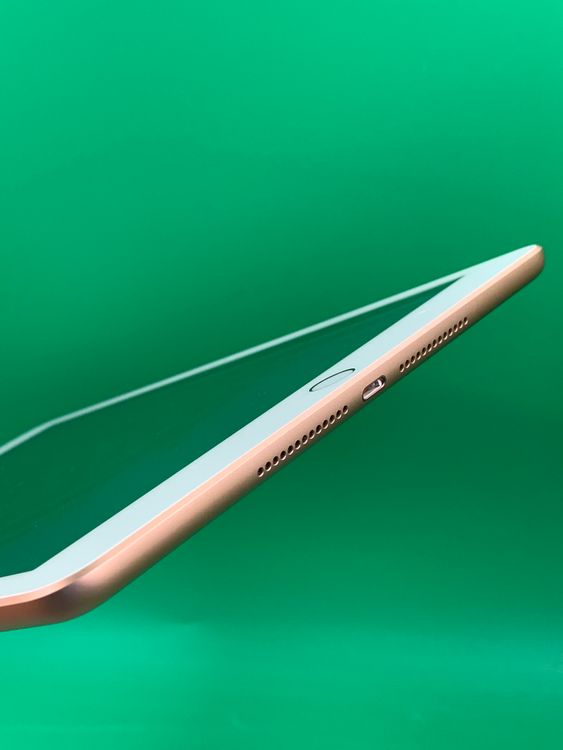 �������� iPad ��6���� Wi-Fi 32GB ������������� GD1381 H3