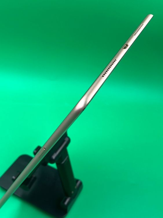 ������ iPad Pro 9.7 ��1���� Wi-Fi+Cellular 32GB ��������100%