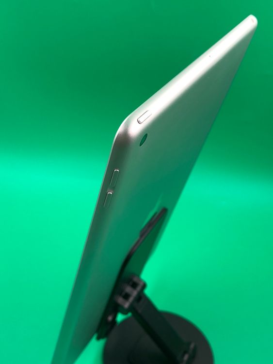 �����礤���� iPad ��8����  Wi-Fi 32GB ����С� ��������77%