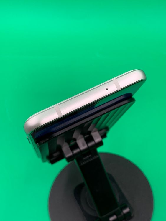 ������ LG style 64GB �ۥ磻�� SIM�ե꡼ ���������ɹ� docomo ��