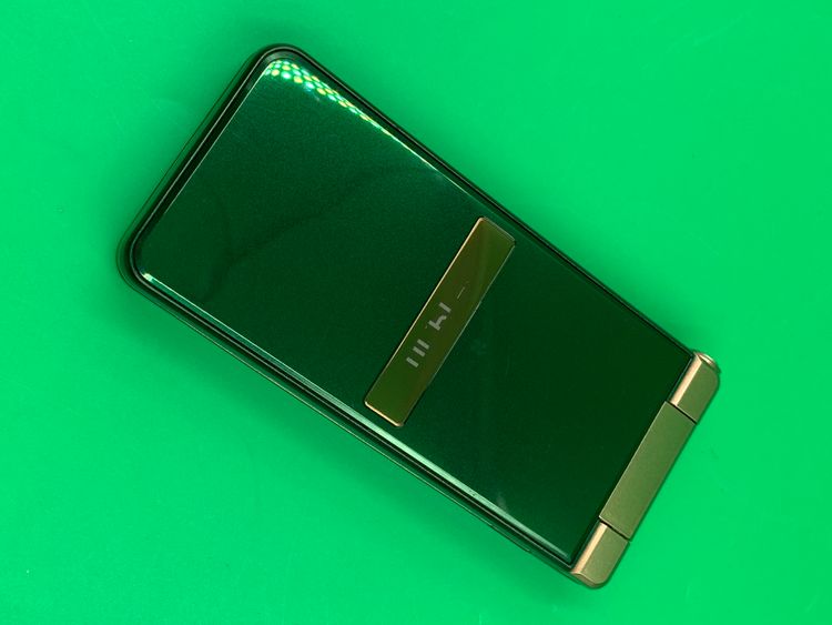 ������ AQUOS K SHF34 8GB ������륰�꡼�� KDDI ��