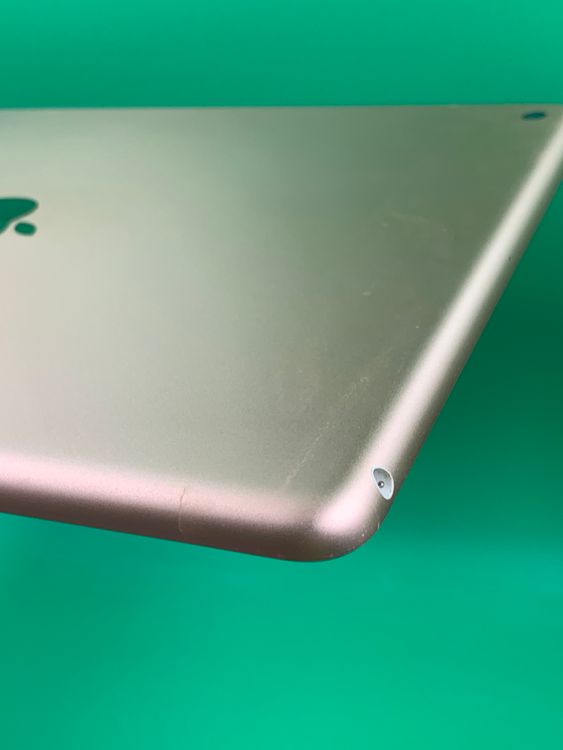 ���������� iPad ��8���� Wi-Fi 32GB MYLC2ZP/A ������� H2