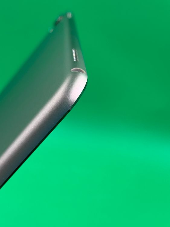  iPad Pro 10.5 Wi-Fi 256GB ڡ쥤 84%