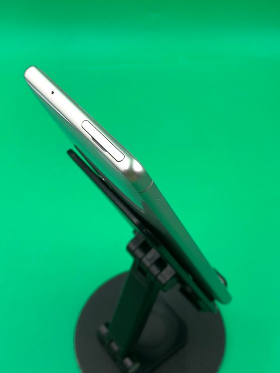 ������ Xperia XZ2 64GB SIM�ե꡼ ���������ɹ�  docomo ��