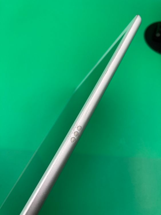  iPad 8 Wi-Fi 32GB С