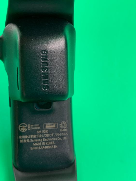 ������ Gear Fit (808F) 4GB �������� SM-R350 �֥�å�
