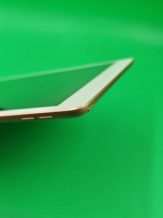 �����ʡ� ������ iPad ��7���� Wi-Fi 128GB ������� H2