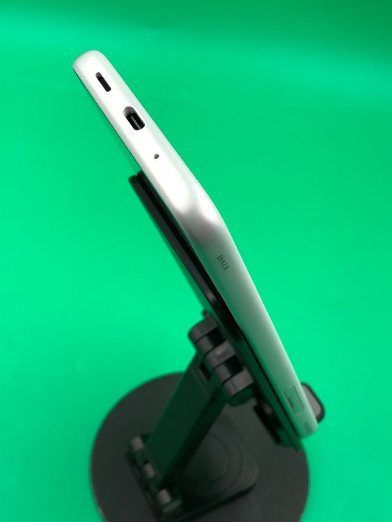 ������ GRATINA KYV48 32GB SIM�ե꡼ ���������ɹ� au ��