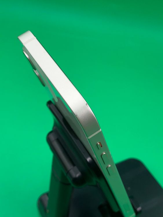 ���ѥͥ롦�Хåƥ꡼���� iPhone 12 128GB SIM�ե꡼ ��������100%