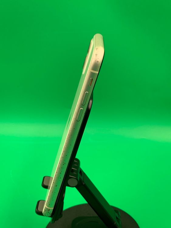 Хåƥ꡼ iPhone 11 64GB ۥ磻 SoftBank 