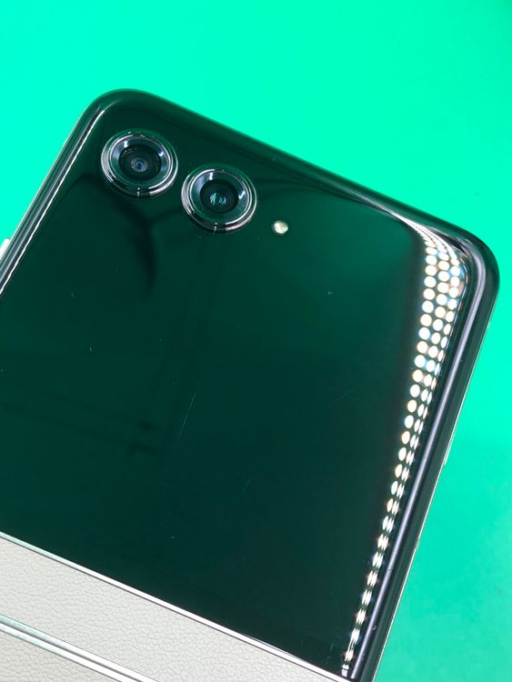 ����� motorola razr 50s 256GB SoftBank �֥����ݾ� ��