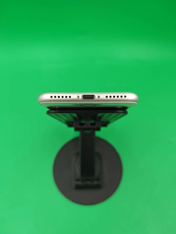 ���� iPhone 8 256GB ����С� ��������100%