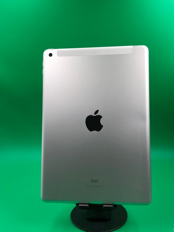 �����礤���� iPad ��7���� Wi-Fi+Cellular 32GB ����С� KDDI ��