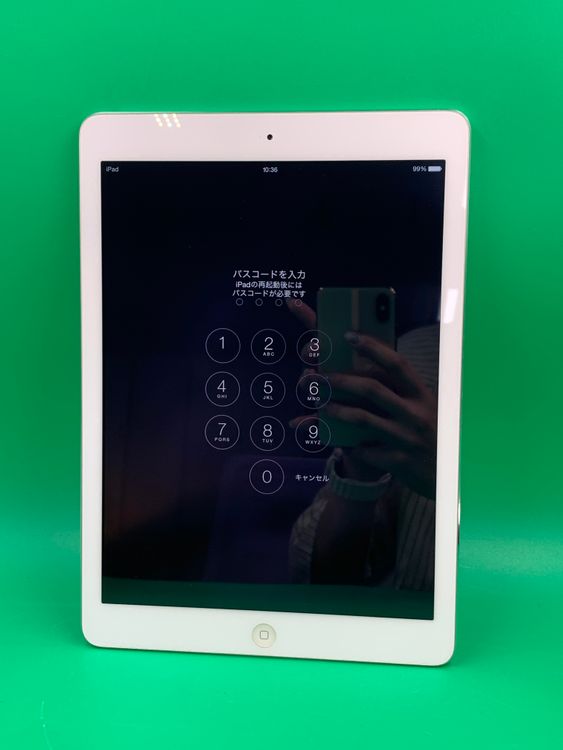 ������󥯡������ƥ��١��������å� iPad Air ���� Wi-Fi+Cellular