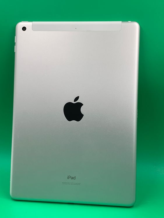 ������ iPad ��8���� Wi-Fi+Cellular 32GB SIM�ե꡼ docomo ��