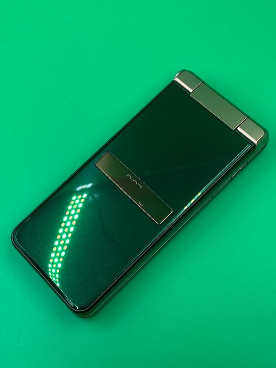 ������ AQUOS K 8GB ������륰�꡼��  KDDI �� H2