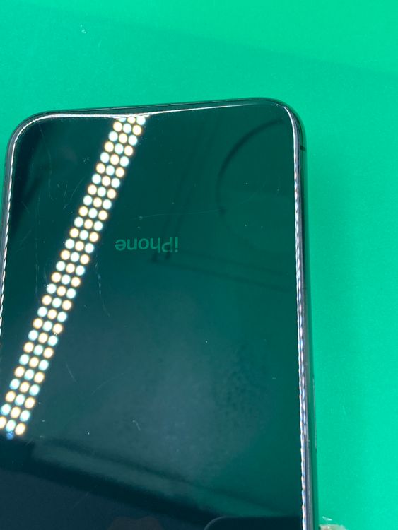 ���Хåƥ꡼���� iPhone X 64GB ���ڡ������쥤 docomo ��