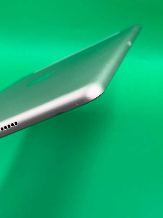  iPad 7 Wi-Fi + Cellular 32GB SIMե꡼ 92%