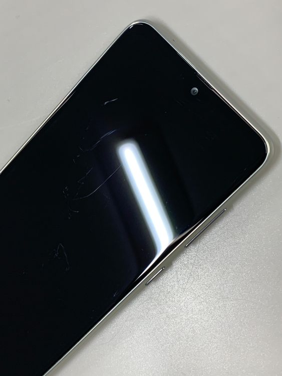 ���Хåƥ꡼���� Galaxy A20 32GB �ۥ磻�� SIM�ե꡼ au ��
