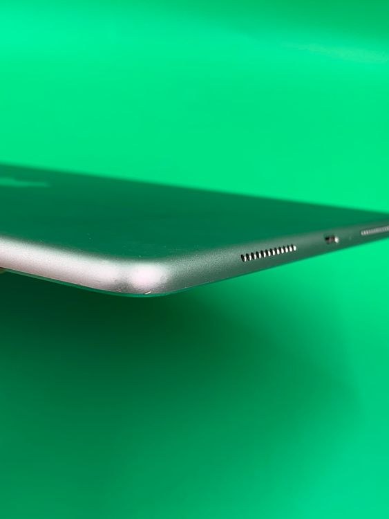  iPad Pro 9.7 Wi-Fi+Cellular 32GB 97%