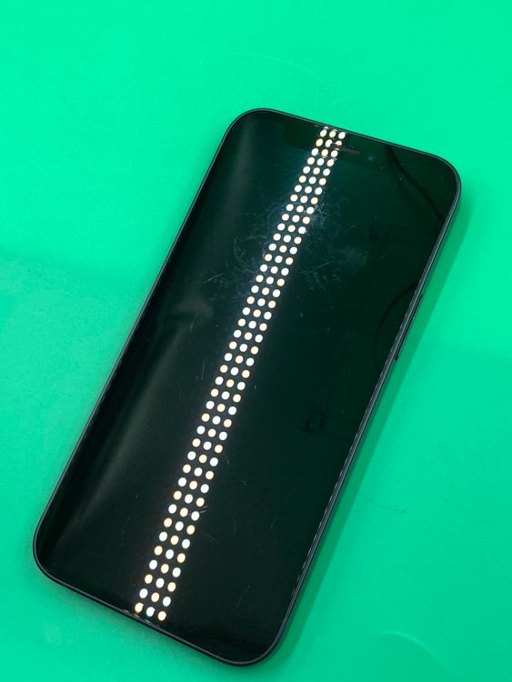 ����� iPhone 12 mini 64GB SIM�ե꡼ �ǥⵡ ��������84% au ��