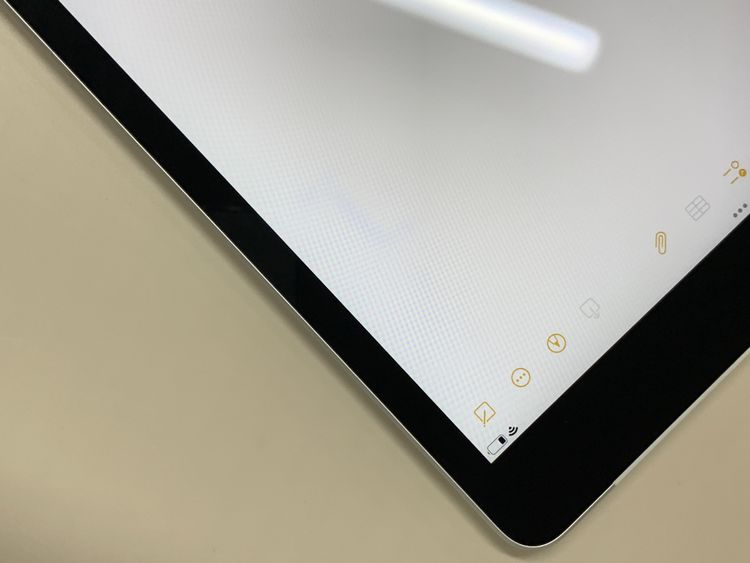 �����礤���� iPad ��9���� Wi-Fi+Cellular 64GB  ��������88%