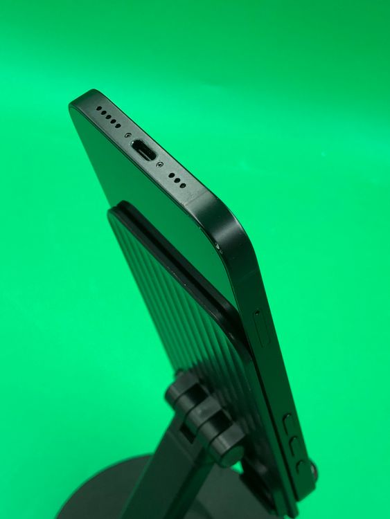 ����� iPhone 16e 128GB �֥�å� SIM�ե꡼ ��������100%