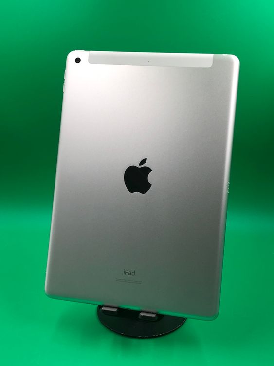 ������ iPad ��8���� Wi-Fi+Cellular 32GB SIM�ե꡼ docomo ��